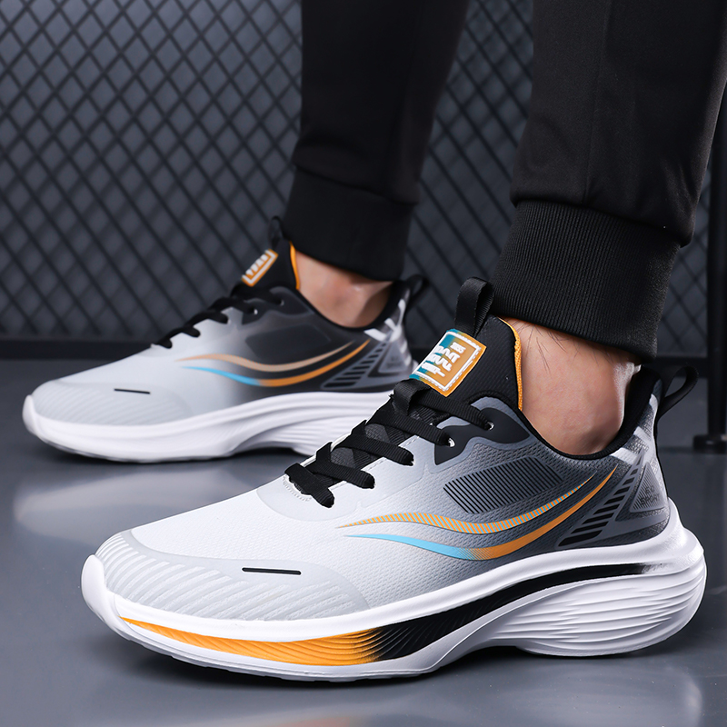 メンズファッションスニーカー通気性快適軽量ウォーキングシュー - Badminton Shoes のレビューと価格