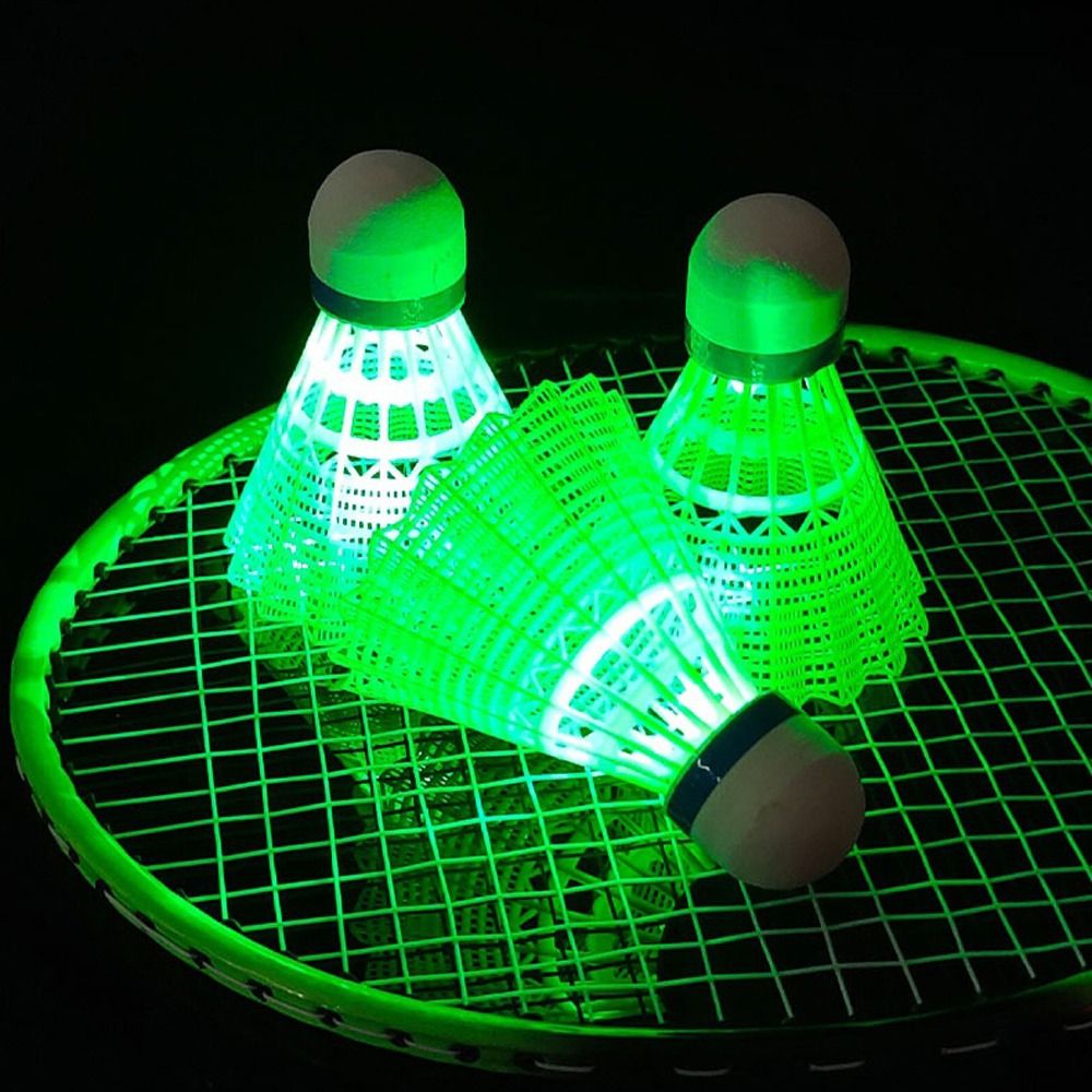 ライトアップ LED バドミントン光る照明ボール発光バドミン - Feather Shuttlecock のレビューと価格