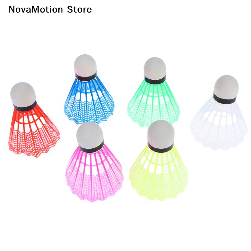 6/12個入り耐久性のあるプラスチック製バドミントンシャトル - Badminton Shuttlecock のレビューと価格