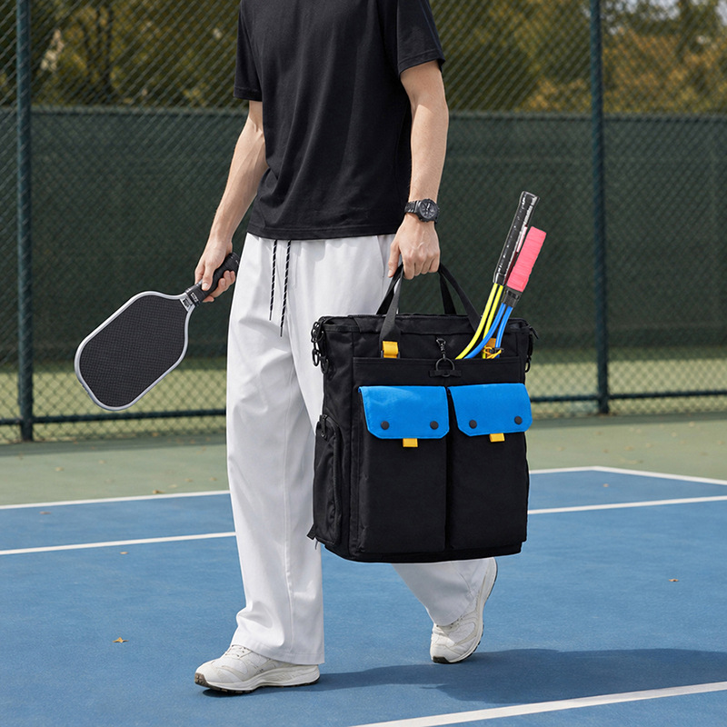 防水バドミントン・テニスラケットバッグ（シューズコンパートメ - Badminton Shoes Men のレビューと価格